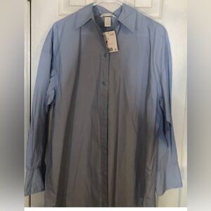 H&M Button Up Shirt in blue with collared neckline roll tab sleeves size XS